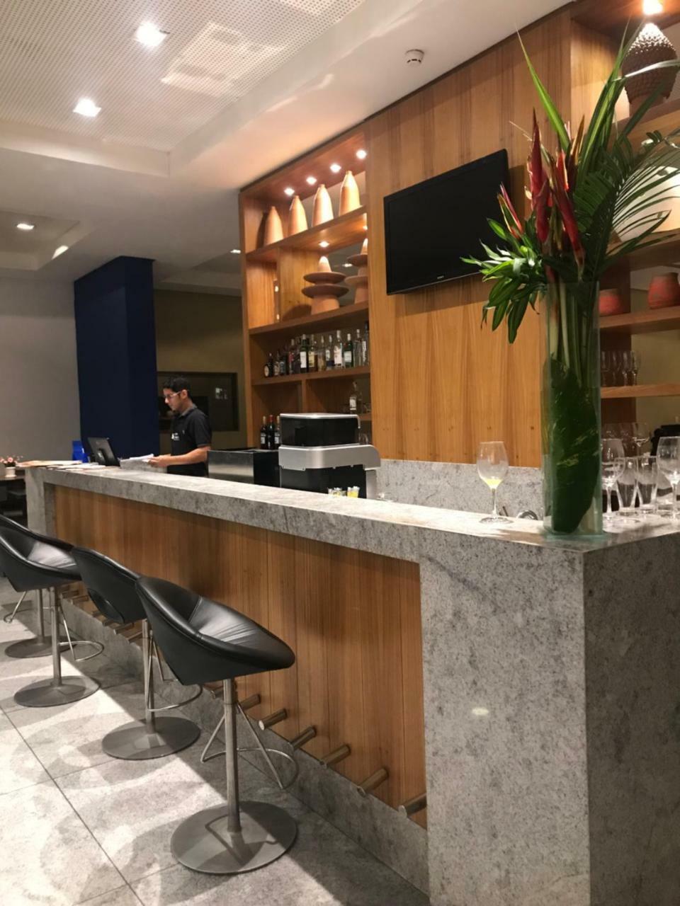 Beach Class Executive 公寓式飯店 4*